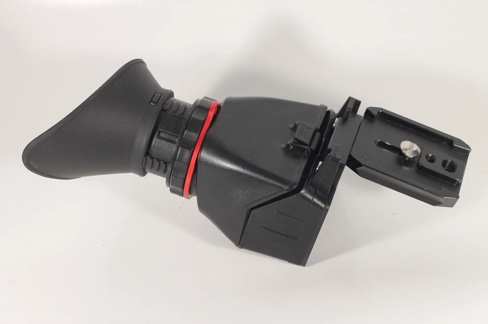 Kamerar QV-1 LCD Viewfinder Loupe / Screen Magnifier with Mounting Bracket - image 3 of 3