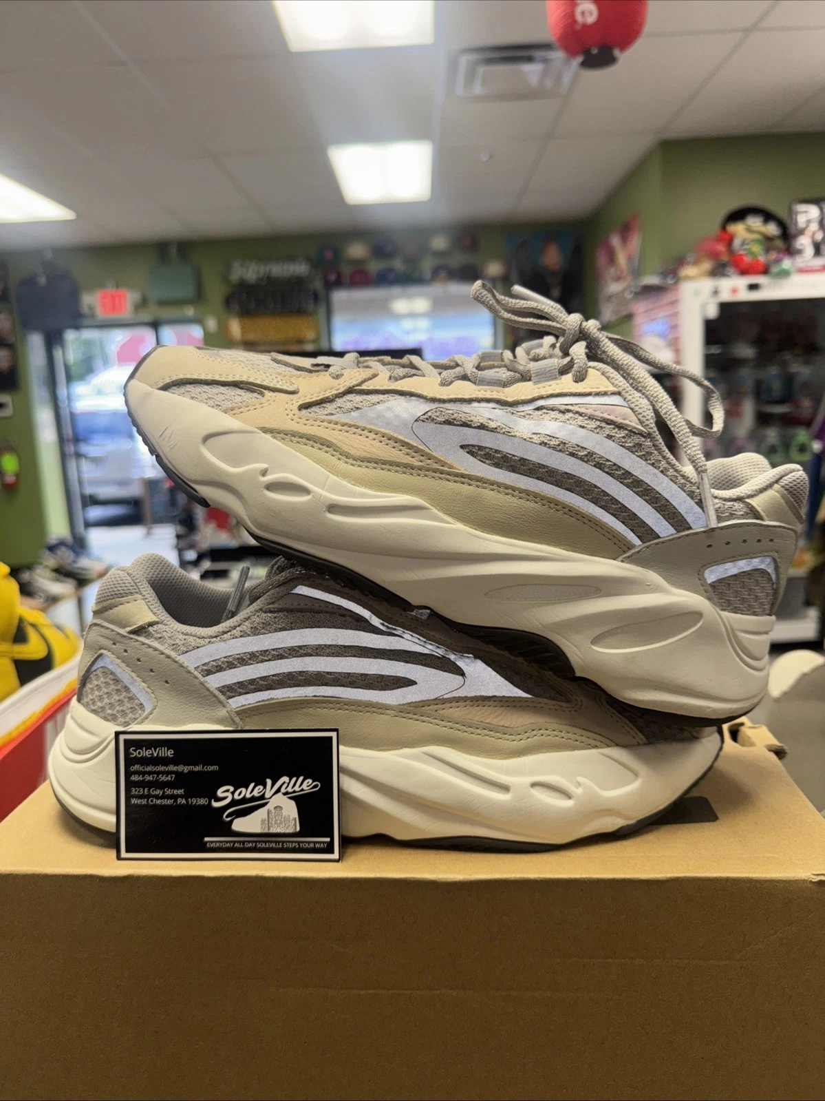 Taglia 9 5 Adidas Yeezy Boost 700 V2 Crema