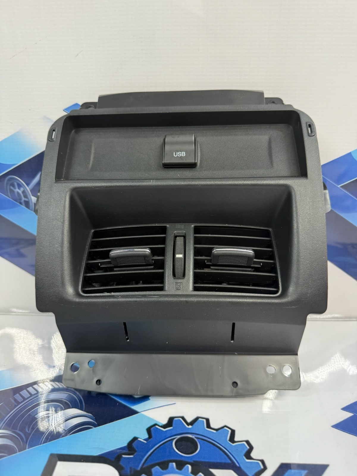 2015-2020 Nissan Murano Center Console Rear Panel Air Vent Black OEM
