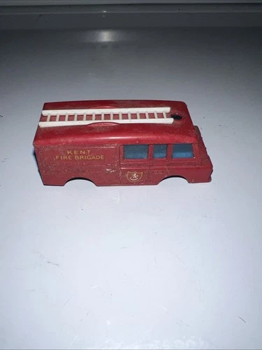Used Lesney Matchbox Land Rover Fire Truck Kent Brigade No 57 Shell