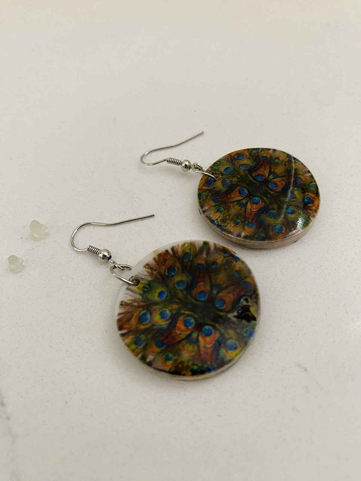 Peacock Feather Shell Dangle Earrings Colorful Na… - image 4