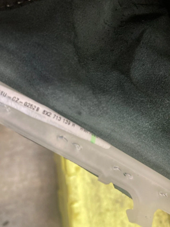 2015-2018 AUDI A1 S LINE AUTOMATIC GEARKNOB 8X2713139H - Image 3 of 3