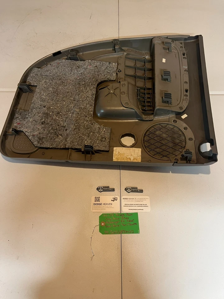 Panel de puerta trasera derecho pasajero Dodge Ram 1500-3500 2002-2005 OEM BRONCEADO/TOPO Foto 3 de 4