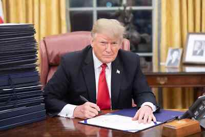 F59K PRESIDENT DONALD TRUMP OVAL OFFICE  Photo Magnet Decal Poster Metal Sign