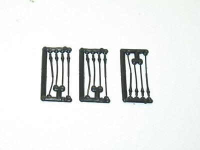 Lot De 10 Antennes Militaires D'origine Solido - Échelle 1/50 Ou 1/48 - Neuf Pour Maquettes