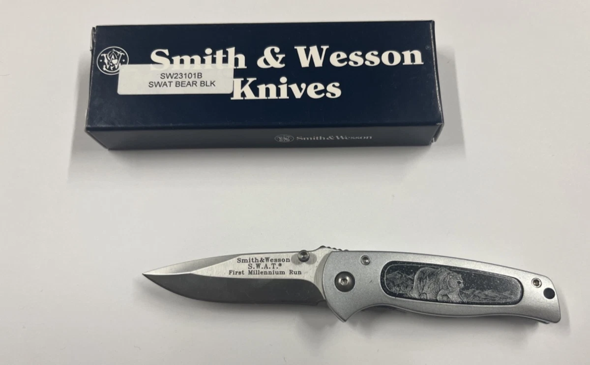 25+ Smith & Wesson Original Tactical Collectible Folding Knives
