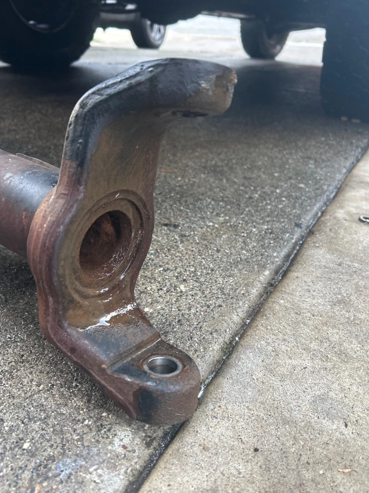 雪佛兰 K5 K10 4X4 Dana 44 前轴外壳 — 第 4/4 张图片