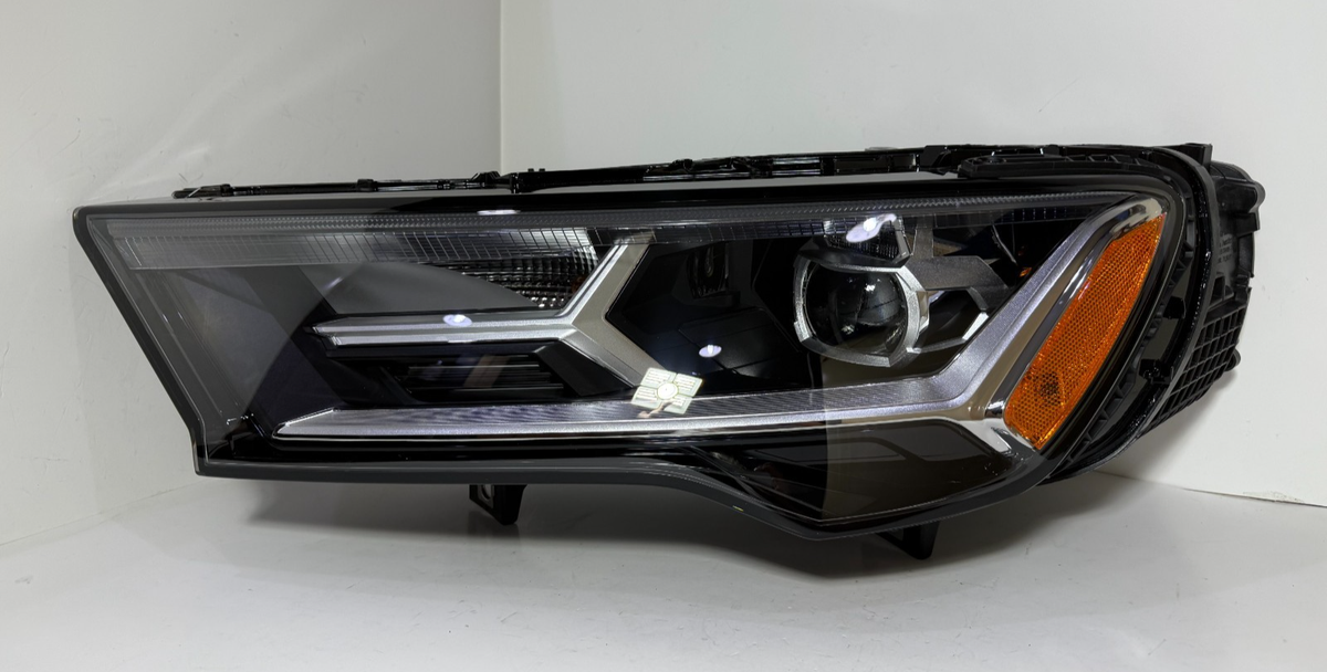 2020 - 2024 AUDI Q7 SQ7 LEFT DRIVER SIDE LED HEADLIGHT COMPLETE