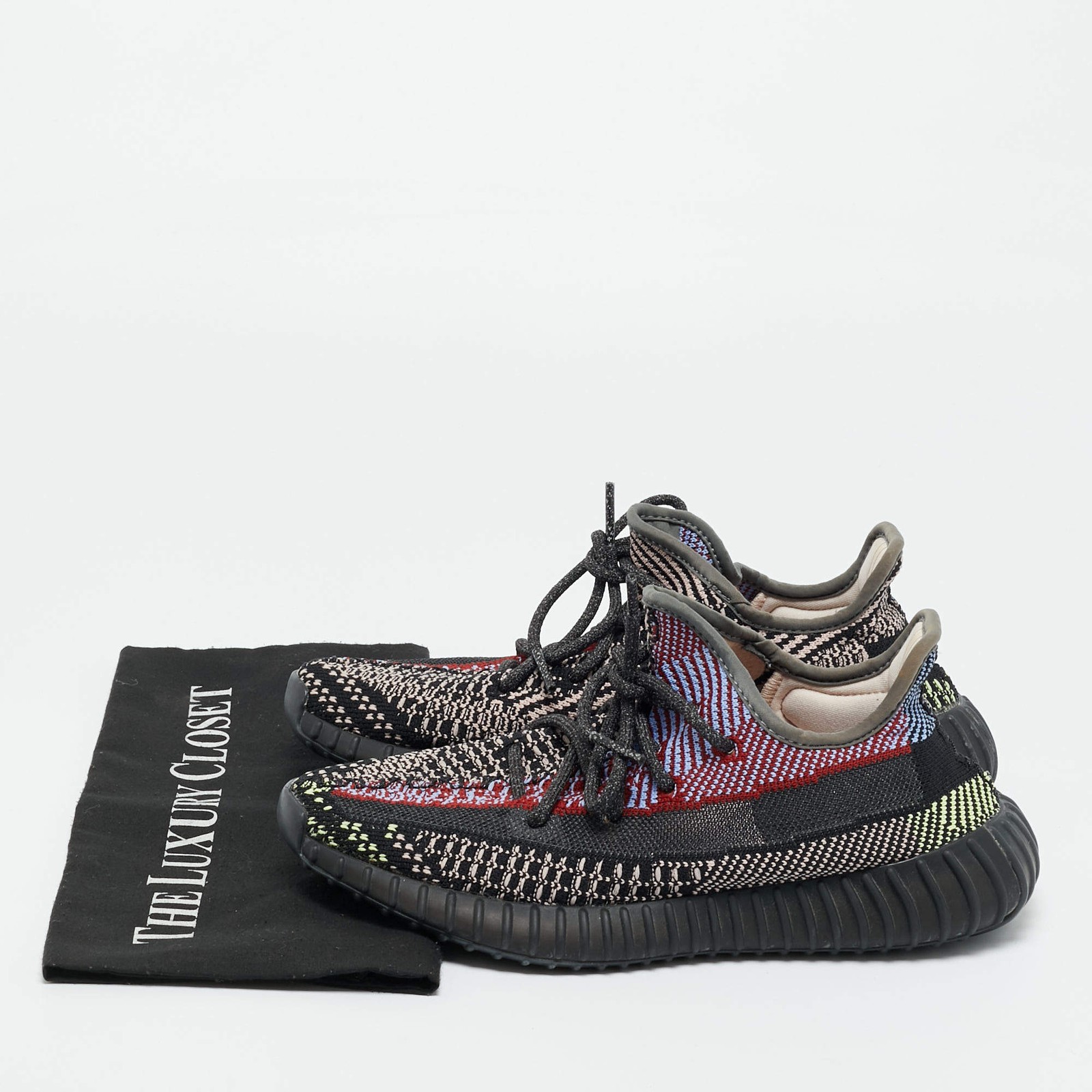 Yeezy Adidas Boost 350 V2 Yecheil Non-Reflective Size 39 13 image 9