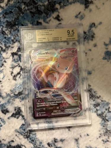 Mew VMAX - 114/264 Pokemon Fusion Strike Sword & Shield Ultra Rare Card BGS 9.5