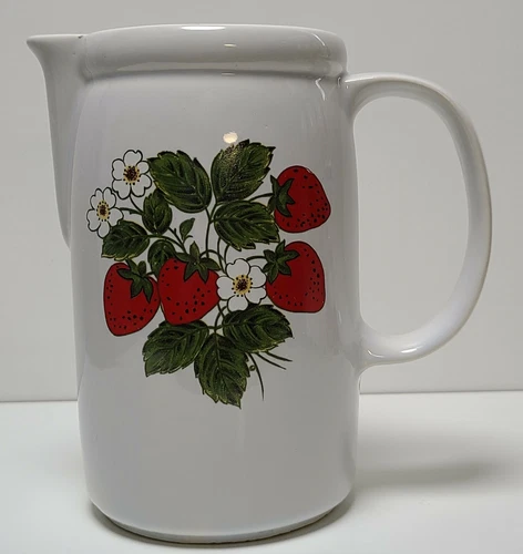 Vintage~ McCoy Pottery Ceramic Strawberry Pitcher~ Cottage Farmhouse Country~USA