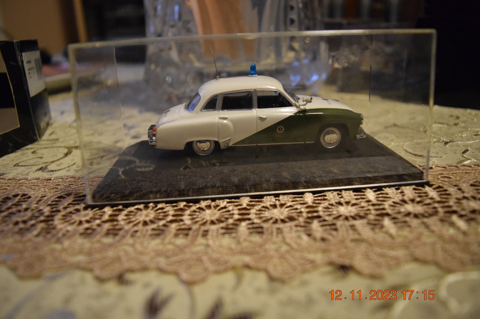 Picture 7 of 9