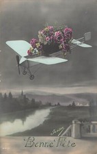CP BONNE FETE AVION MINIATURE REMPLI FLEURS - 28494