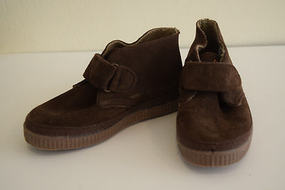 suede chukka sneaker