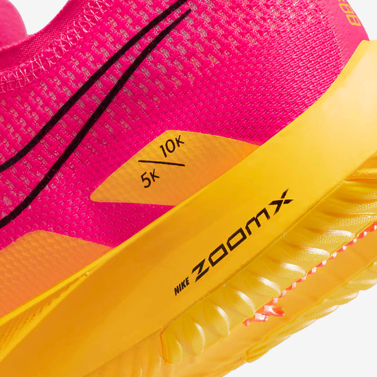 Nike Zoom Fly 5 Road Running Shoes 'Hyper Pink' (DM8968-600 Nike Zoom Fly 5 Road Running Shoes 'Hyper Pink' (DM8968-600