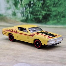 Hot Wheels '71 Dodge Charger Diecast Scale Model 1:64 (53) Ex. Condition