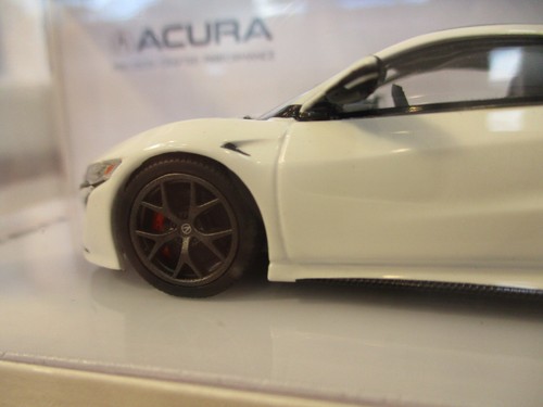 2017 Acura NSX White W Carbon Fiber Package LHD 1:43 TSM Models Resin Brand New - Picture 5 of 9