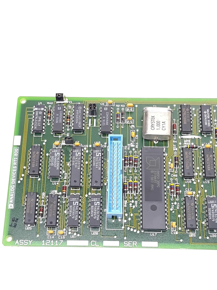 Analog Devices 06-1211720 Circuit Board RTI-800  - Image 4 of 4
