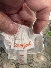 Girls skirt 12 months cat and Jack new with tags