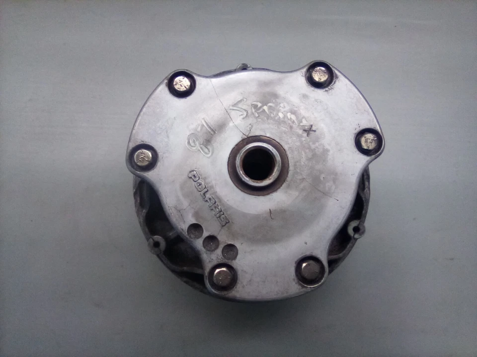 Polaris Sprint 340 P85 1987 embrague primario motor polea de transmisión Sport 86 87 88 89 Foto 2 de 4