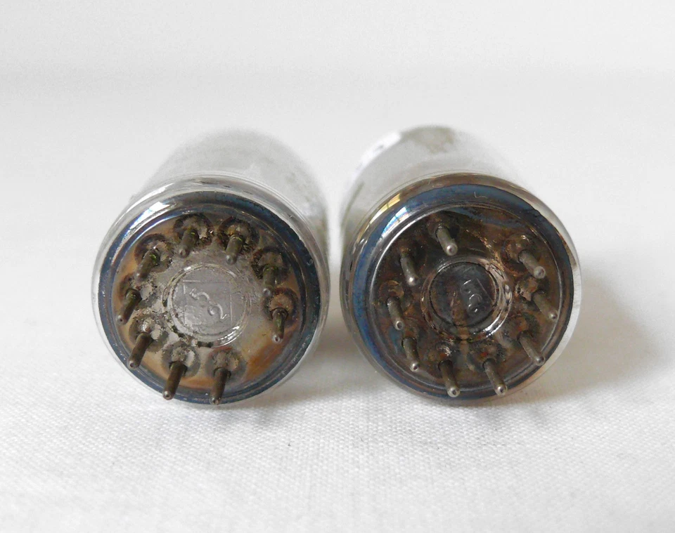 PERFECT MATCHED PAIR NOS TUBES ECC83 12AX7 TELEFUNKEN SMOOTH PLATES - Image 4 of 4