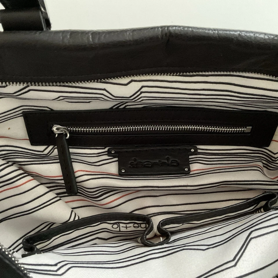 Anthropologie She + Lo Bolso de Mano de Cuero Acolchado con Tachuelas Bolso de Hombro Cartera Boho Foto 3 de 4