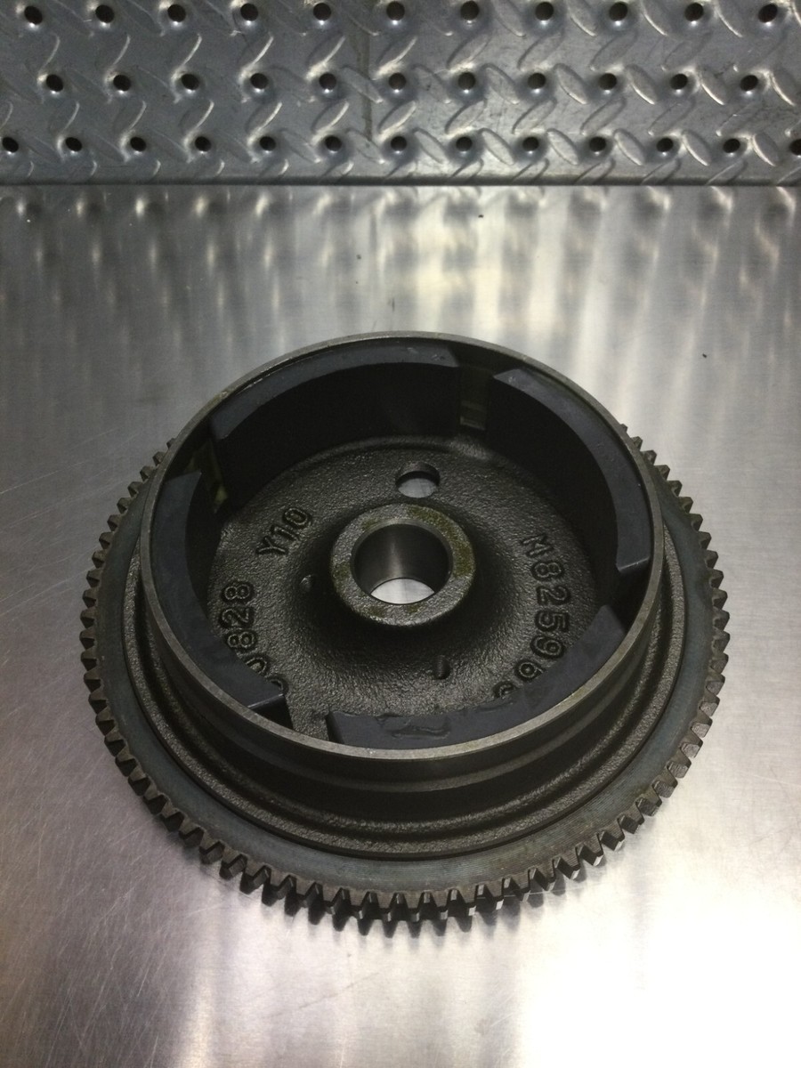 Mr.PAPA　リア Polaris 250 Trail Boss OEM Flywheel Magneto 3083939 Ap60 for sale