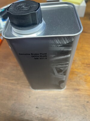 Genuine Mercedes Benz OEM brake fluid Dot 4 Plus + 000989560511