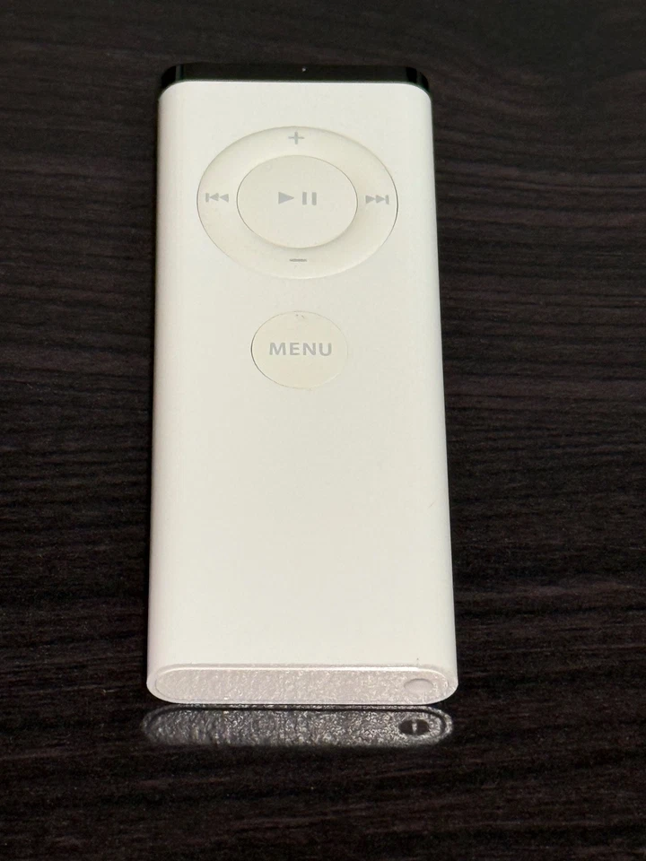 Apple Remote A1156 + Lote de insertos de base universal - Solo piezas, sin base Foto 2 de 4
