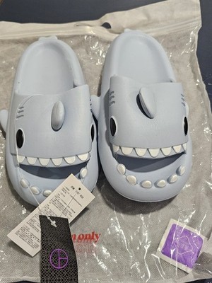 Shark Teeth Blue Slides Men's Size 7.5 Women's 10 Flip Flops EU 40-41 Sandals
