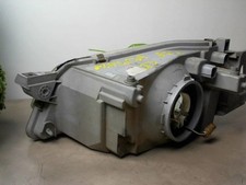 Feu avant (phare) Mazda 323