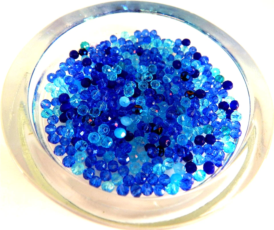 400 Mini Glasrondelle facettiert 4mm 4x3mm Blau Türkis Mix transparent und opak - Bild 3 von 3