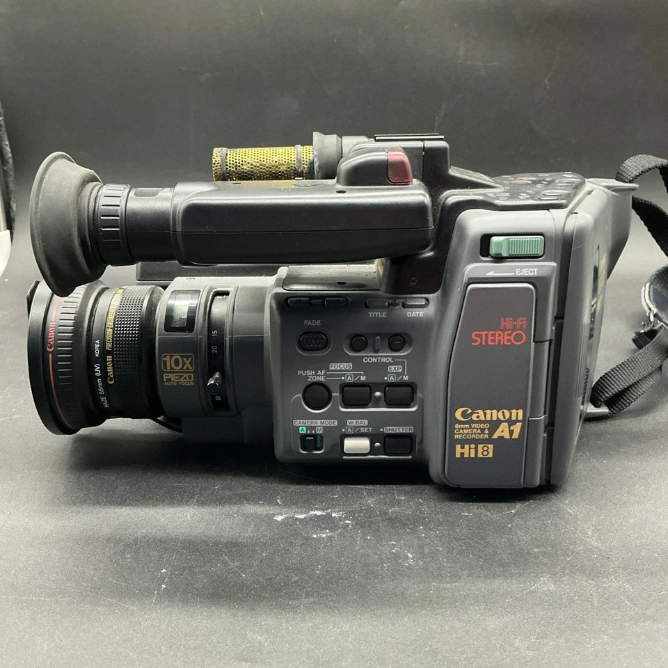 Canon Cano vision 8 A1 Hi-8 8mm Video Camera MARK II Remote Bag Cables Powers On - Image 2 of 4