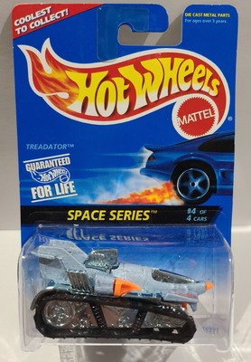 Vintage 1995 Hot Wheels Space Series #391 Treadator 4/4