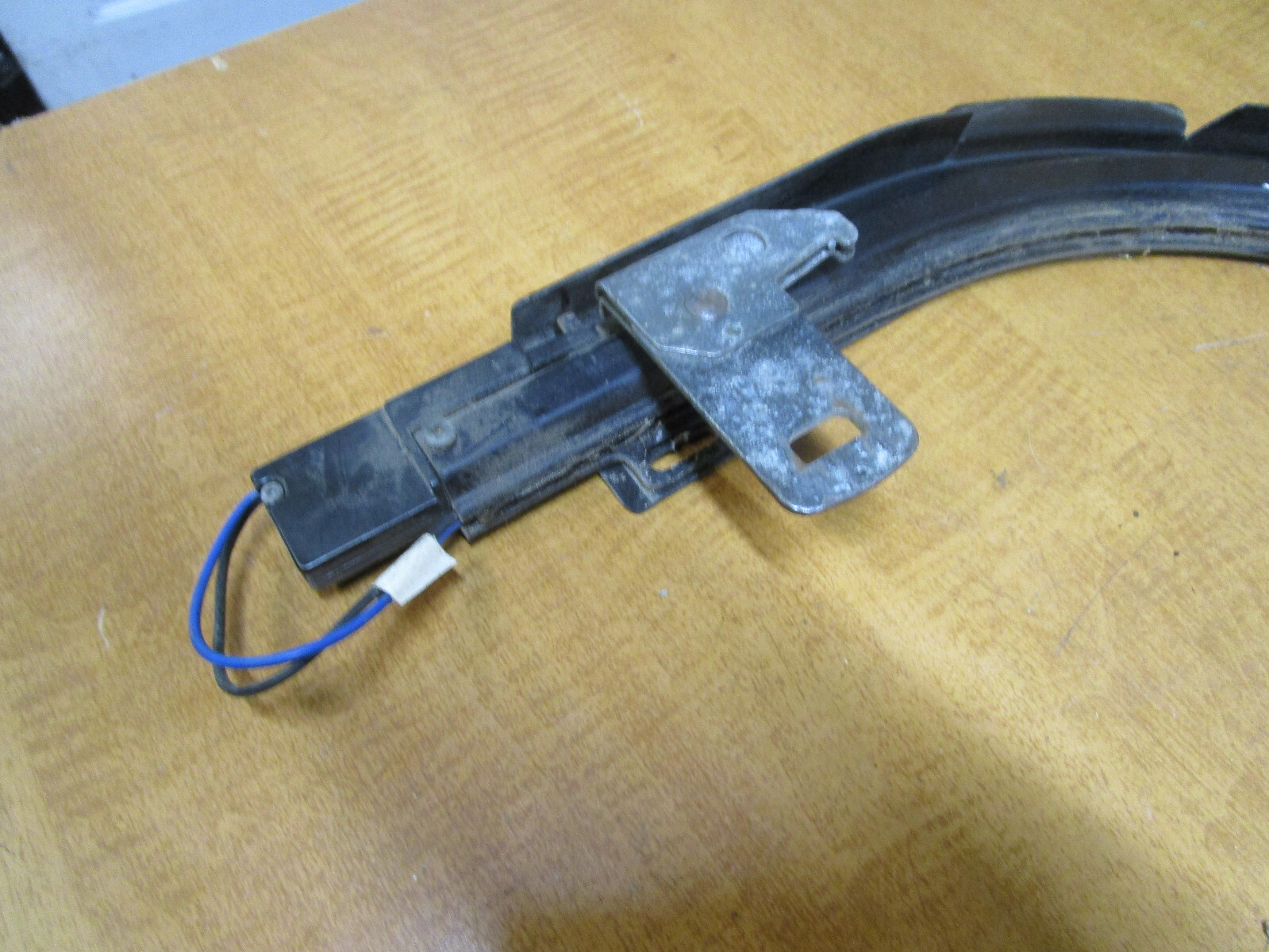 Ferrari  348- LH Driving System For Passive Seat Belts  P/N 65377300