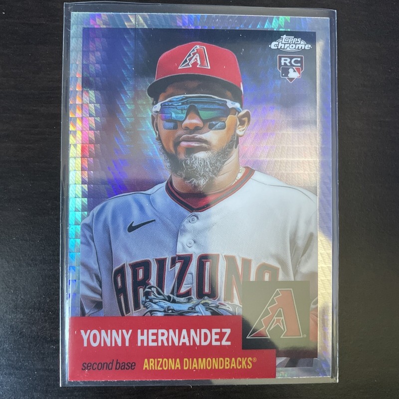 2022 Topps Chrome Yonny Hernandez #303 RC Rookie Prism Refractor