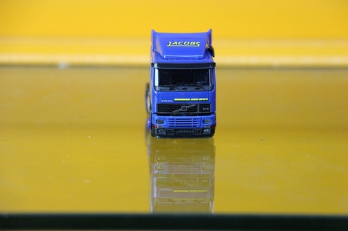AMW HO 54522 Volvo semi-remorque Jacobs (Belgique) - Photo 2/3