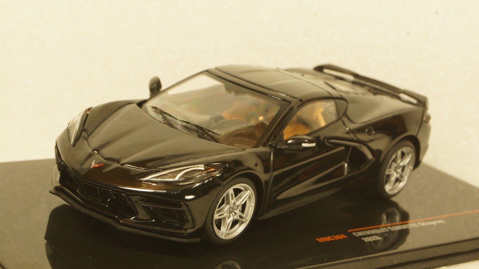 IXO Models Chevrolet Corvette C8 Stingray Coupe 2020 1:43 MOC304