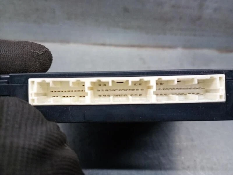 8999002482 modulo elettronico per TOYOTA COROLLA STATION WAGON ( E21 ) 5426124 - Immagine 3 di 4