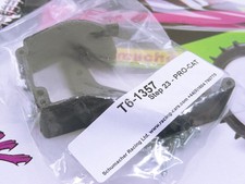 Schumacher PRO CAT CLASSIC Rear Outer Transmission Housing Case  Link with HW 