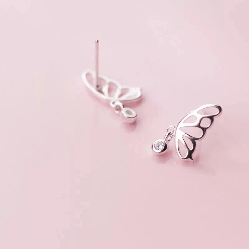 Серьги-гвоздики ZARD из чистого серебра с висячими крыльями бабочки фианитами - Изображение 2 из 4