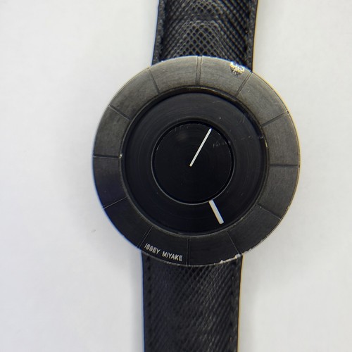 ISSEY MIYAKE TO SILAN002 Men's Watch Yoshioka Tokujin Design Black Free Shipping - Picture 4 of 12