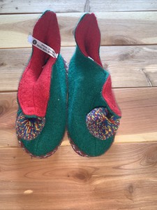 kids boiled wool slippers