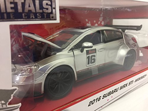 Jada 1/24 Scale Car 99092 - JDM Tuners 2016 Subaru WRX STi Widebody - Silver - Imagen 3 de 5