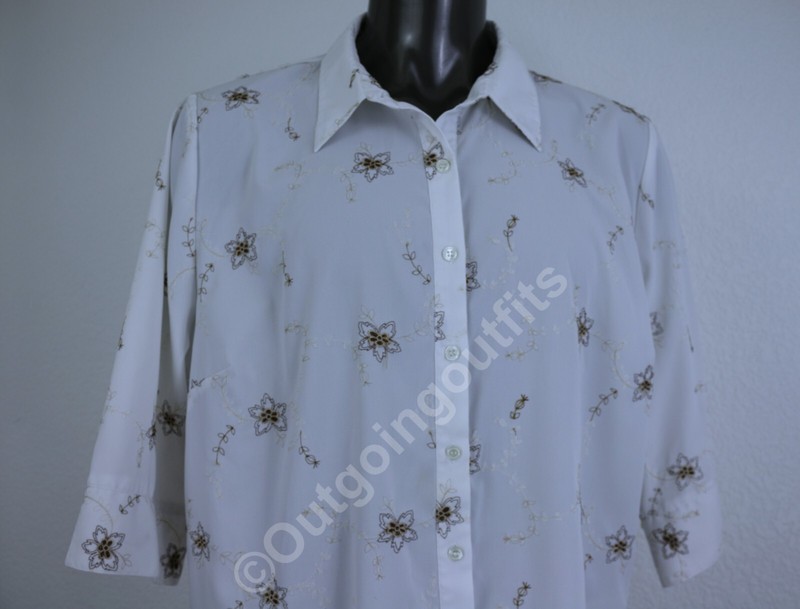 Maggie Barnes Embroidered Floral Women's 3/4 Sleeve Shirt Top Size 3X  26/28