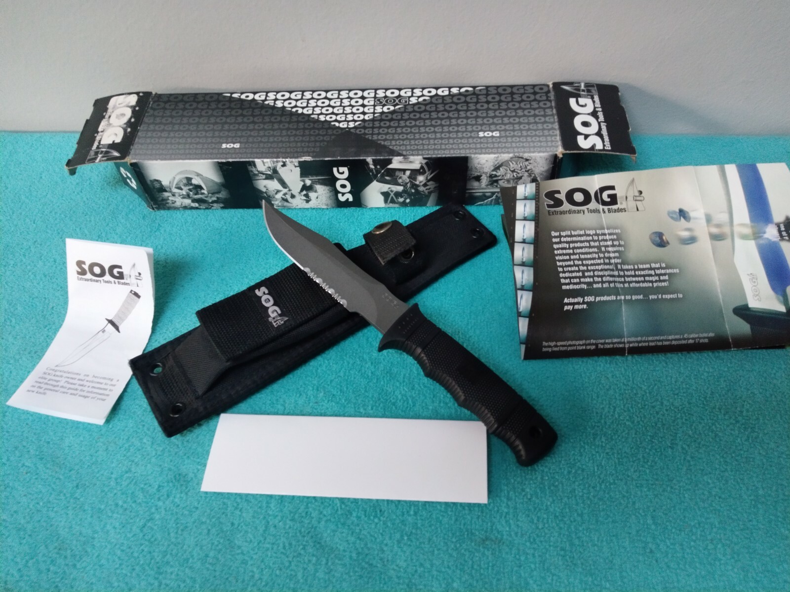 Rare Vintage made in Seki Japan SOG Seal Pup M 37 knife original sheath