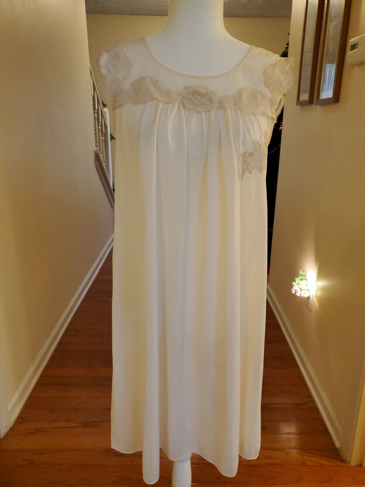 vintage lorraine negligee - Gem