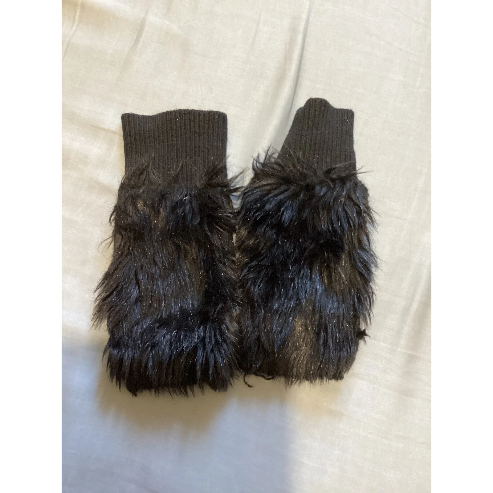 Club Monaco Black 100% Cashmere Faux Fur Trim Fingerless Gloves Hand Warmers