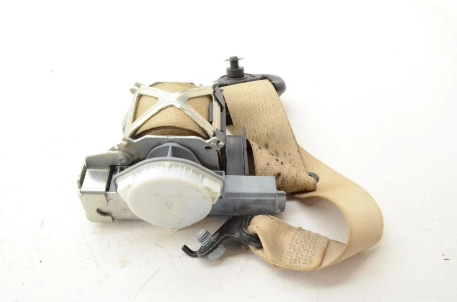 2014-2017 BMW 328d AWD Diesel Passenger Right Front Tan Seat Belt Retractor Foto 2 de 4