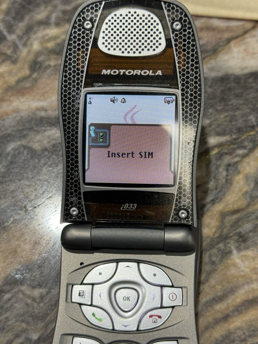 3F バンダイ スマートベリー Smartberry 平成レトロ Pininfarina i833 Limited Edition Collectible Phone For Ferrari or